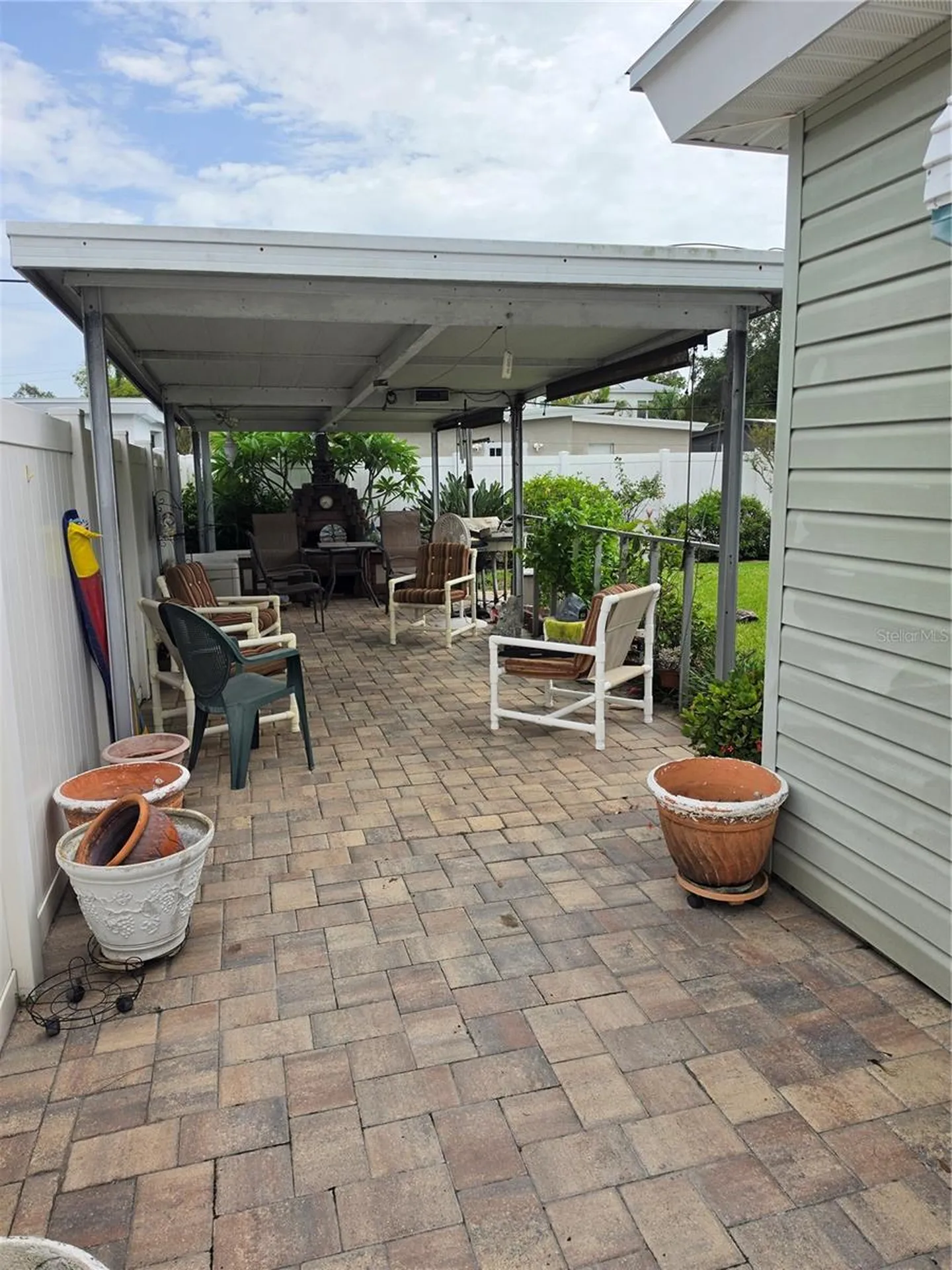3510 W Paul Avenue Tampa FL 33611