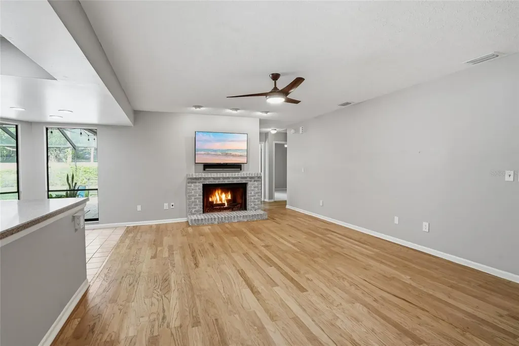 15908 Hampton Village Drive Tampa FL 33618