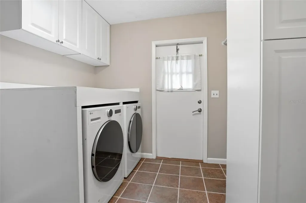 15908 Hampton Village Drive Tampa FL 33618