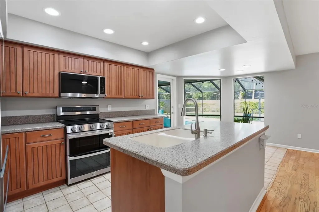 15908 Hampton Village Drive Tampa FL 33618