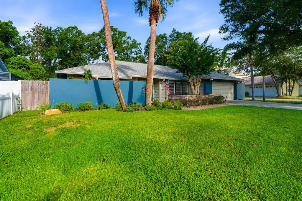 15908 Hampton Village Drive Tampa FL 33618