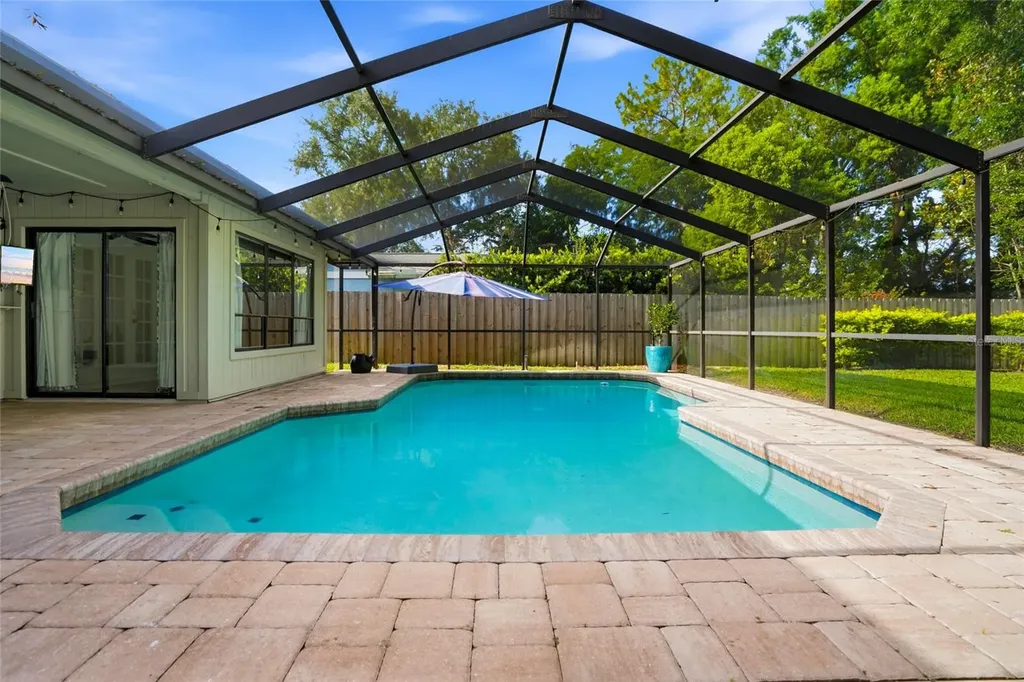 15908 Hampton Village Drive Tampa FL 33618