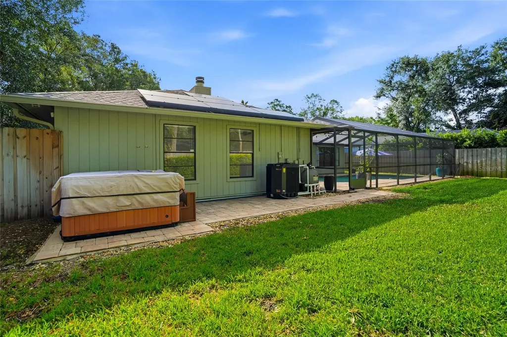 15908 Hampton Village Drive Tampa FL 33618