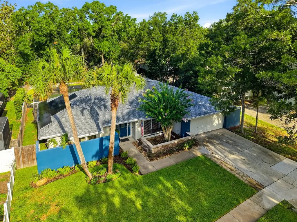 15908 Hampton Village Drive Tampa FL 33618