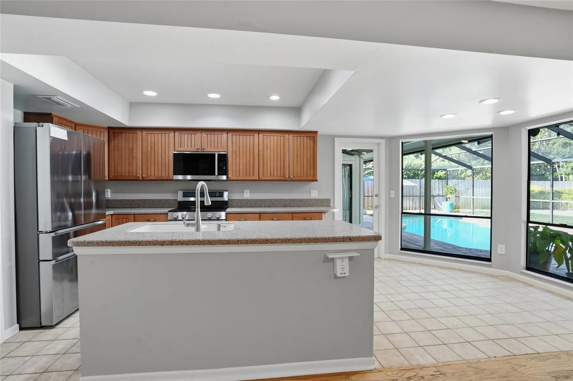15908 Hampton Village Drive Tampa FL 33618