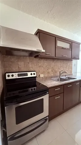 413 Condominio Gaither Plaza Apt 2b San Juan PR 00901