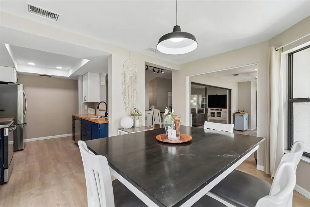 525 Walker Road Safety Harbor FL 34695