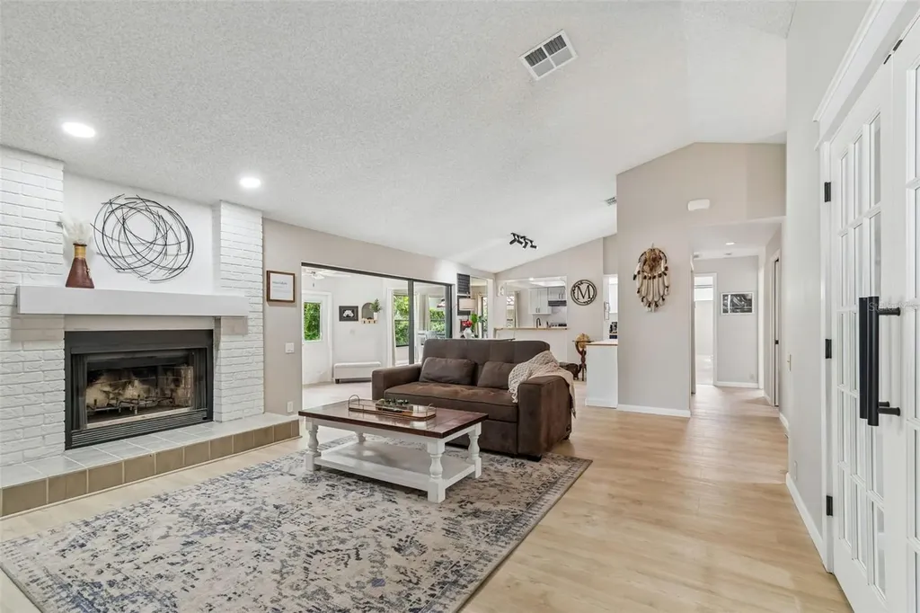 525 Walker Road Safety Harbor FL 34695