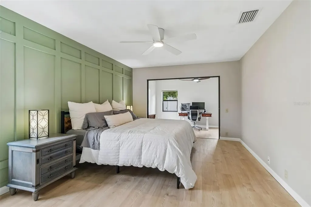 525 Walker Road Safety Harbor FL 34695