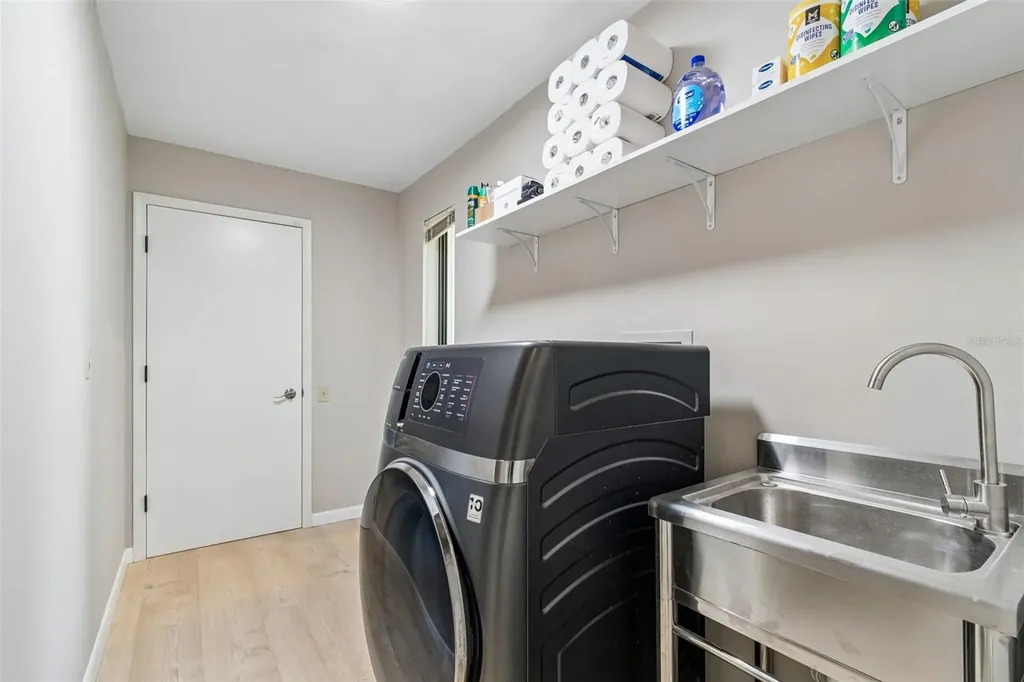 525 Walker Road Safety Harbor FL 34695