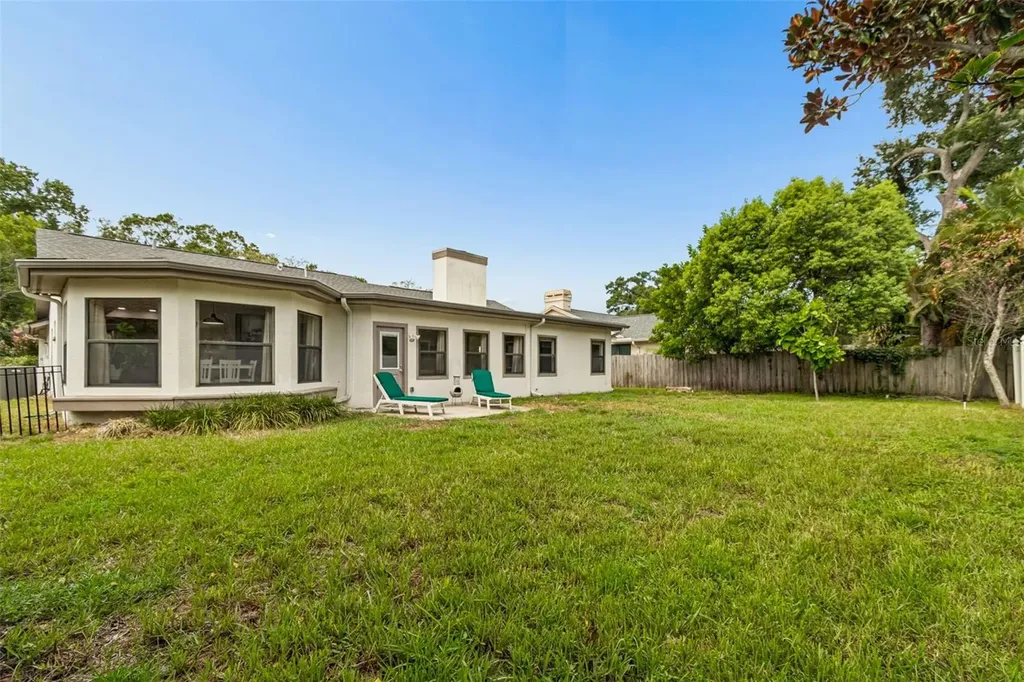 525 Walker Road Safety Harbor FL 34695