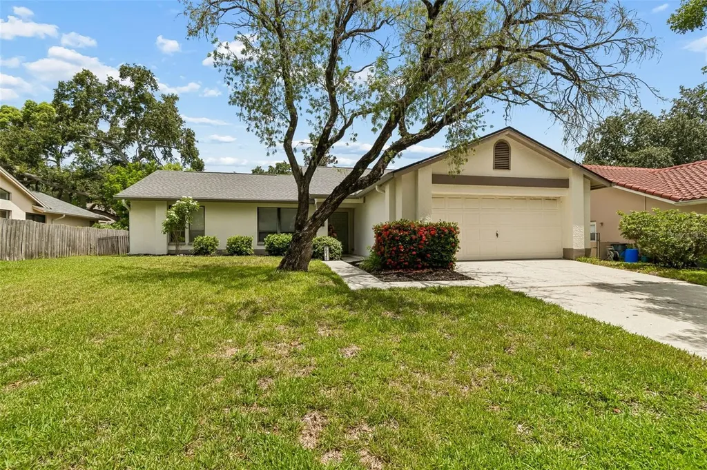 525 Walker Road Safety Harbor FL 34695