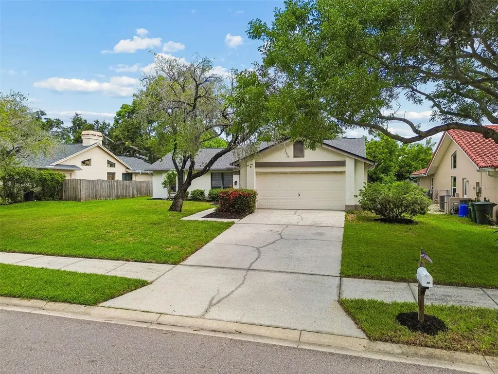 525 Walker Road Safety Harbor FL 34695