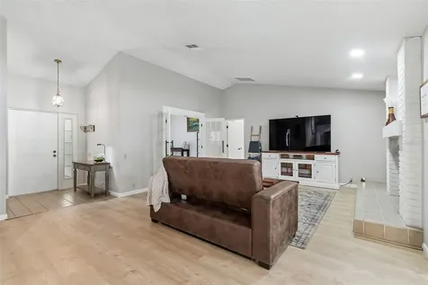 525 Walker Road Safety Harbor FL 34695