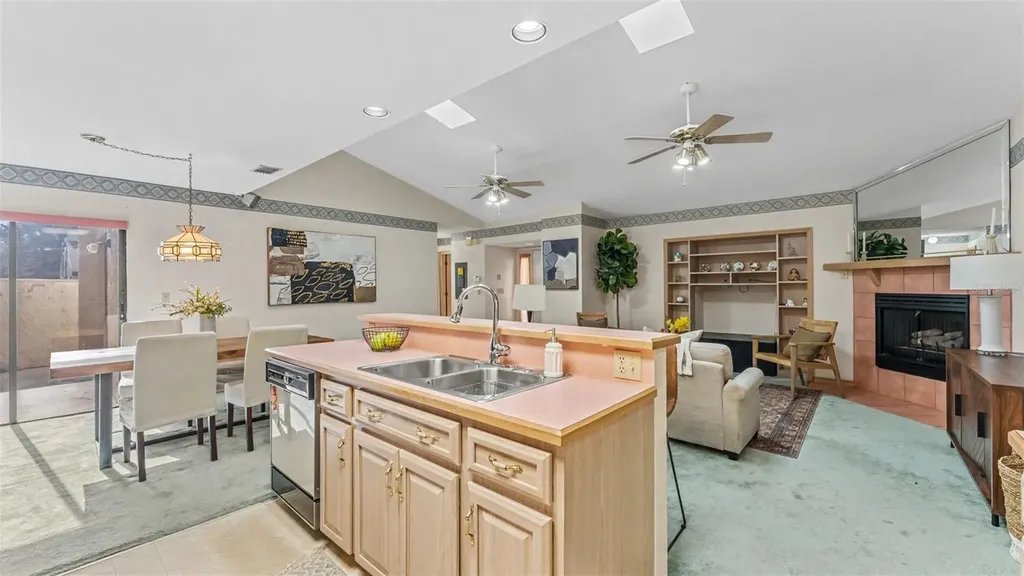 1880 N Crystal Lake Drive Lakeland FL 33801