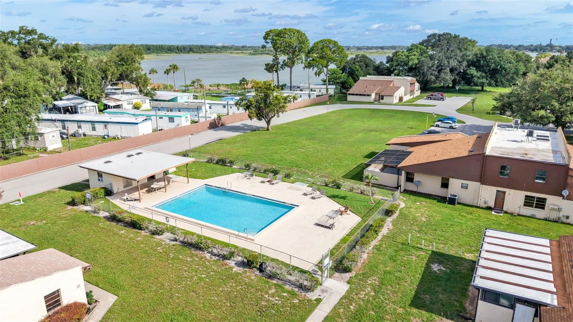 1880 N Crystal Lake Drive Lakeland FL 33801
