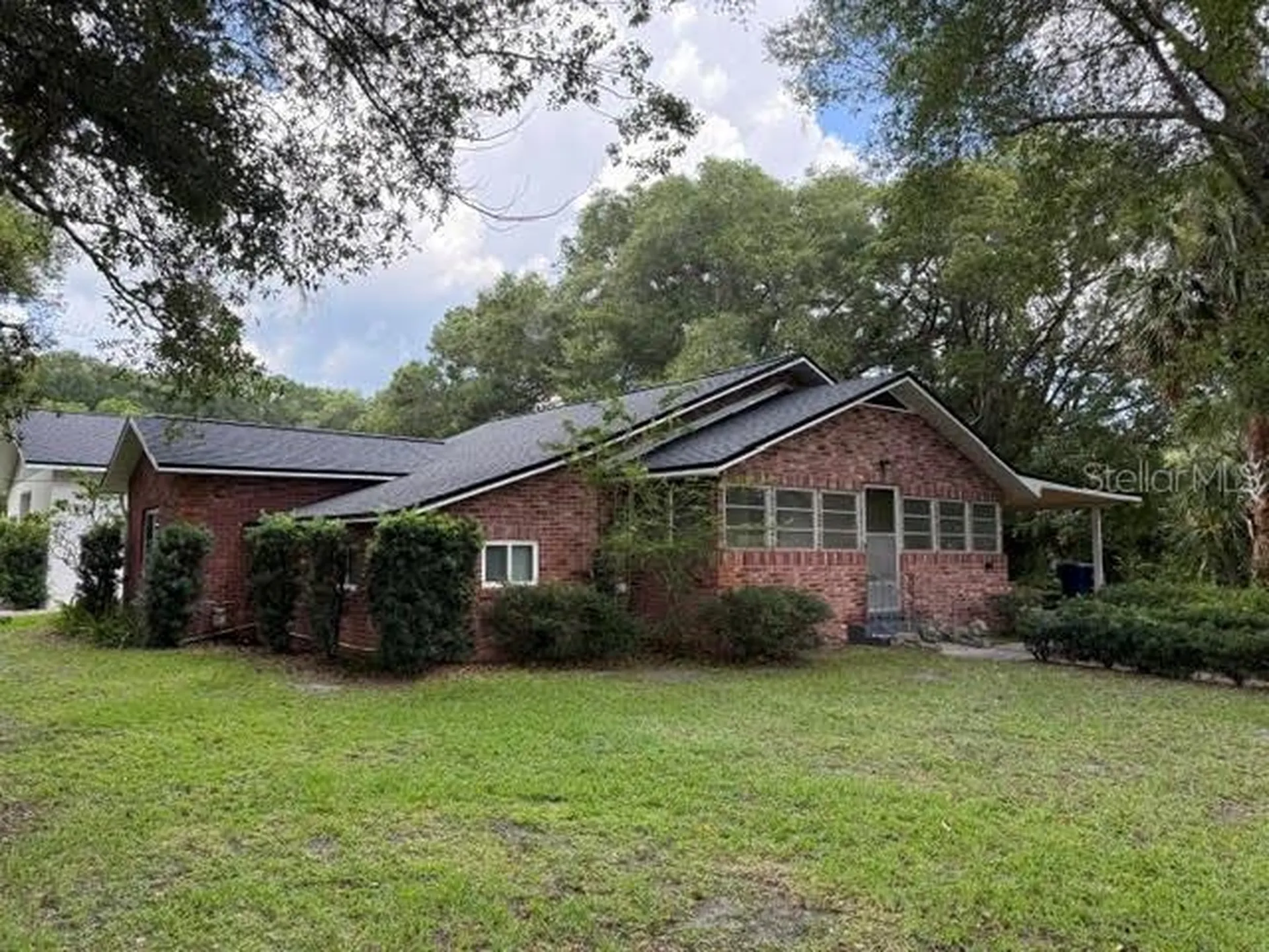 301 E Kentucky Avenue Deland FL 32724