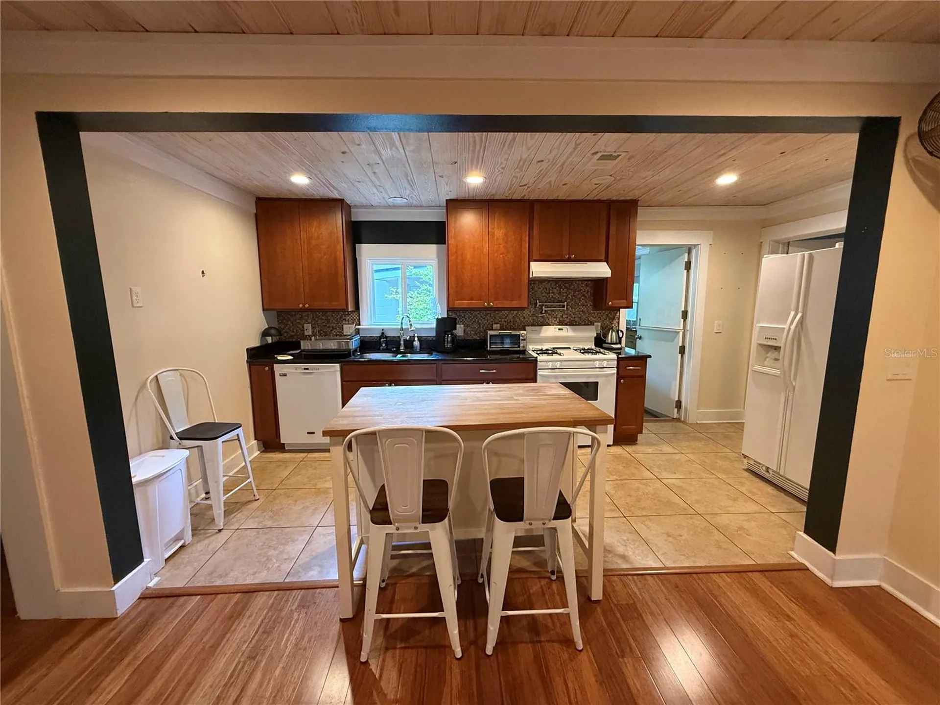 301 E Kentucky Avenue Deland FL 32724