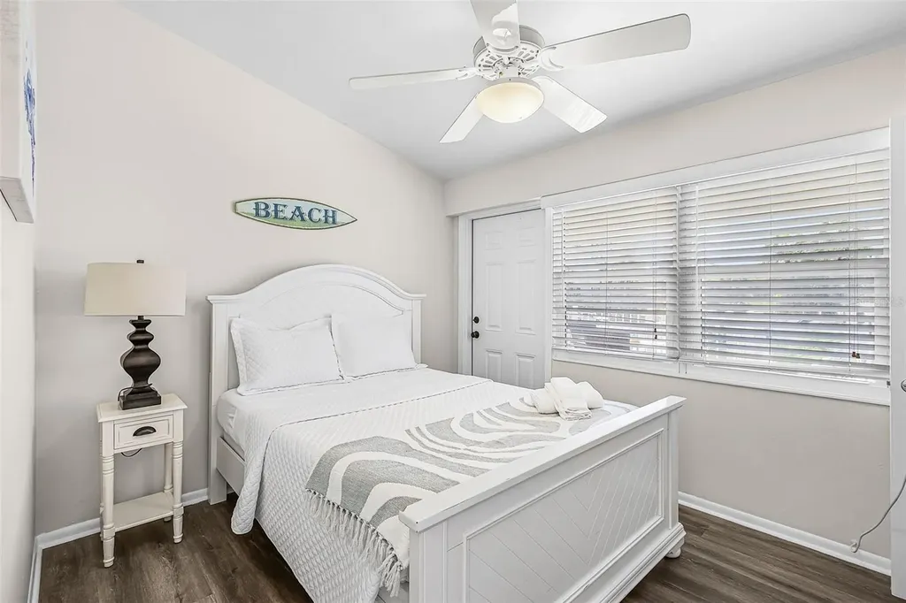 6020 Midnight Pass Road Sarasota FL 34242