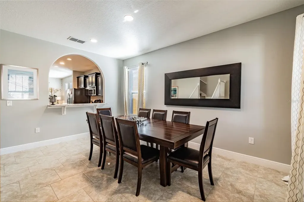 5352 Oakbourne Avenue Davenport FL 33837