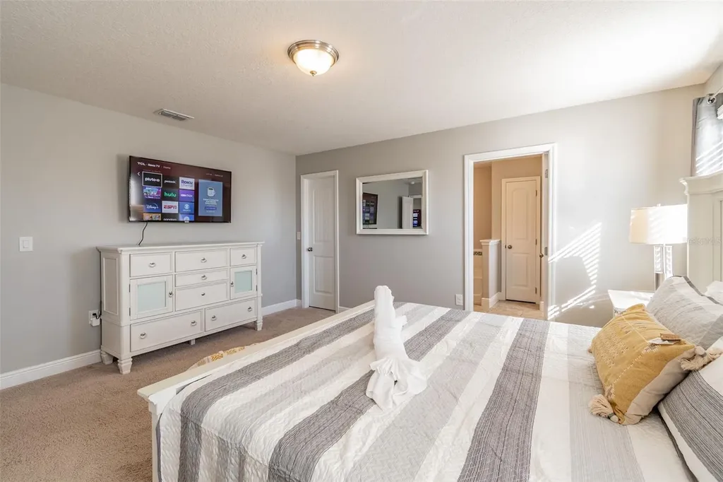 5352 Oakbourne Avenue Davenport FL 33837