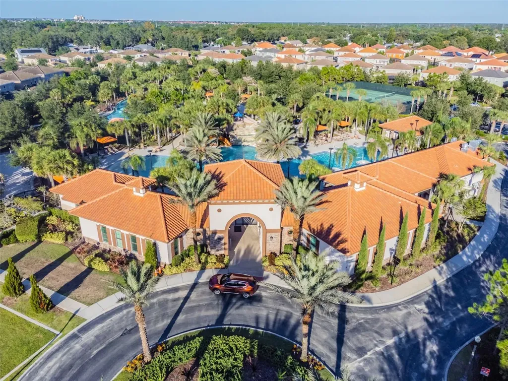 5352 Oakbourne Avenue Davenport FL 33837