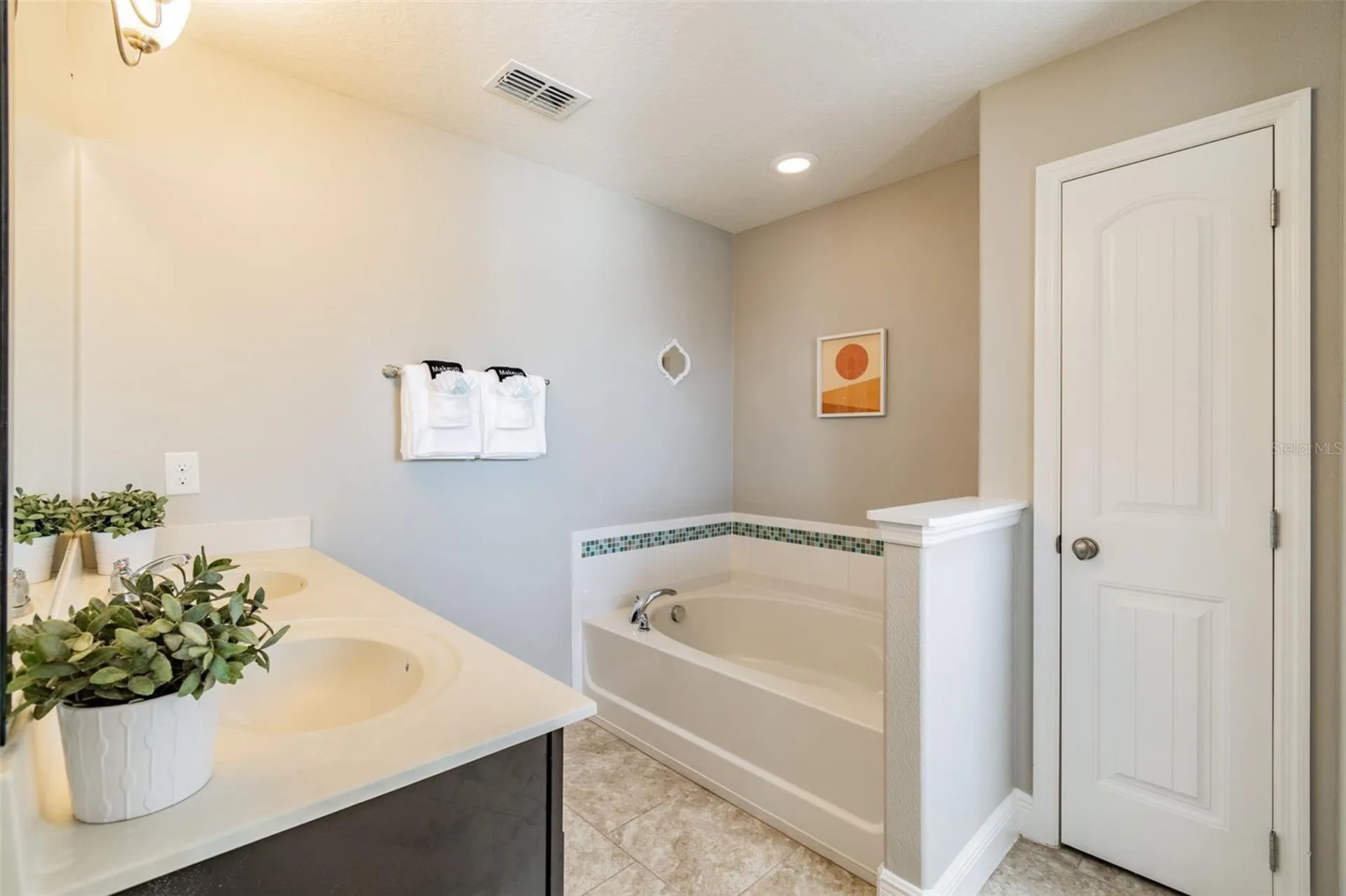 5352 Oakbourne Avenue Davenport FL 33837