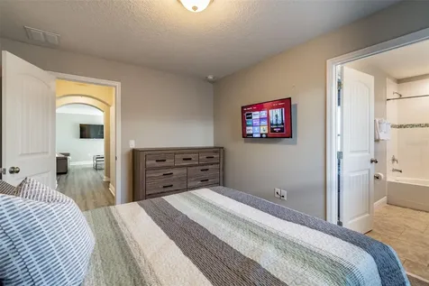 5352 Oakbourne Avenue Davenport FL 33837