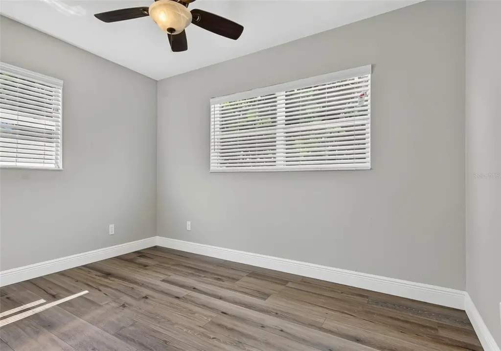 4014 W Land Avenue Tampa FL 33616