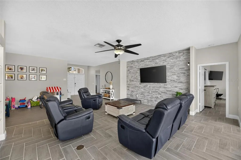 12419 Riverglen Drive Riverview FL 33569