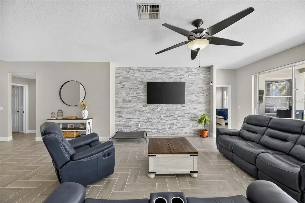 12419 Riverglen Drive Riverview FL 33569