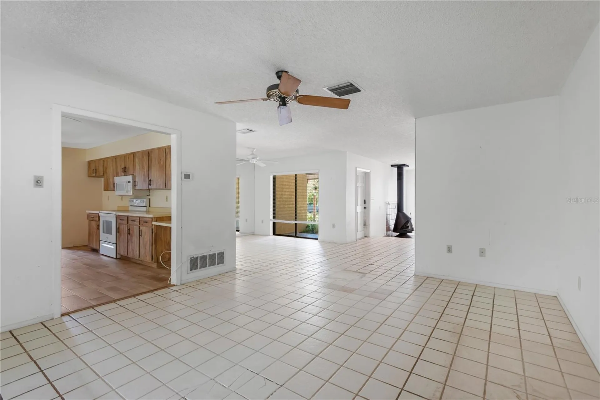 213 Whispering Oaks Court Sarasota FL 34232