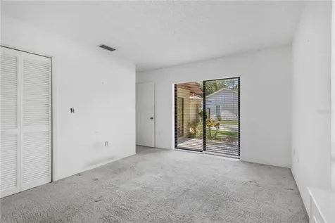 213 Whispering Oaks Court Sarasota FL 34232