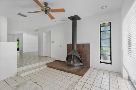 213 Whispering Oaks Court Sarasota FL 34232