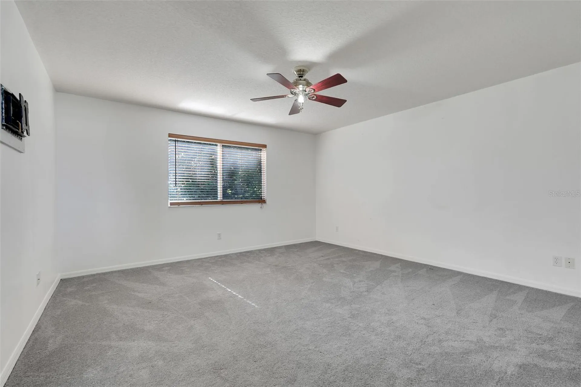 1832 Nature Cove Lane Clermont FL 34711