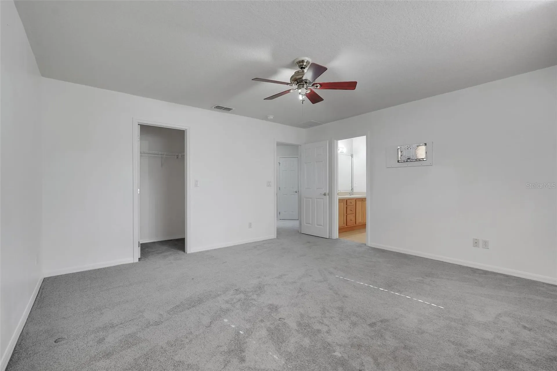 1832 Nature Cove Lane Clermont FL 34711