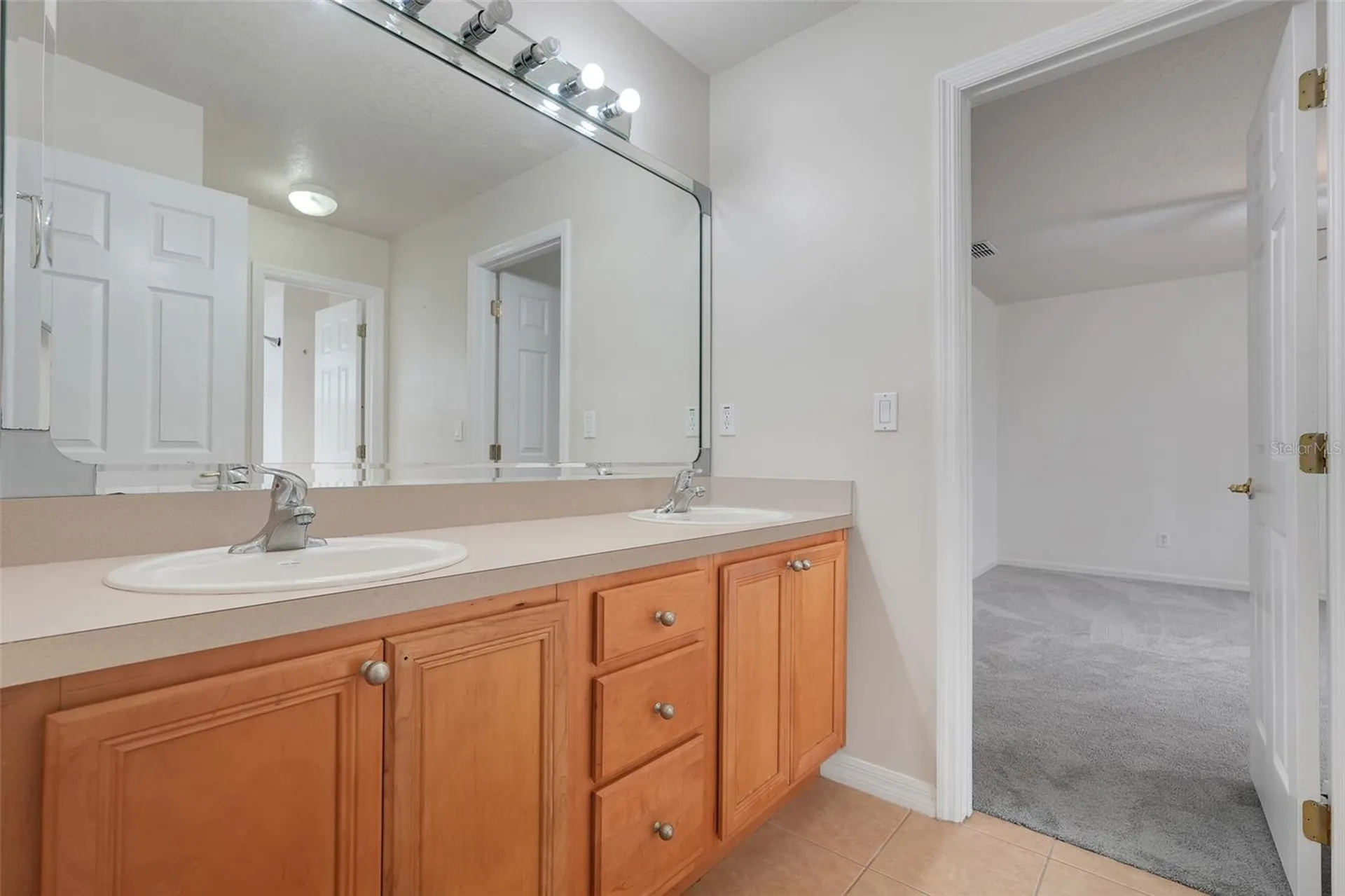 1832 Nature Cove Lane Clermont FL 34711