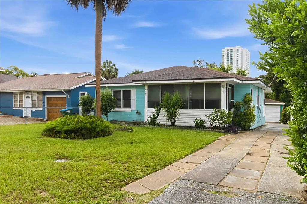 217 Daytona Avenue Holly Hill FL 32117