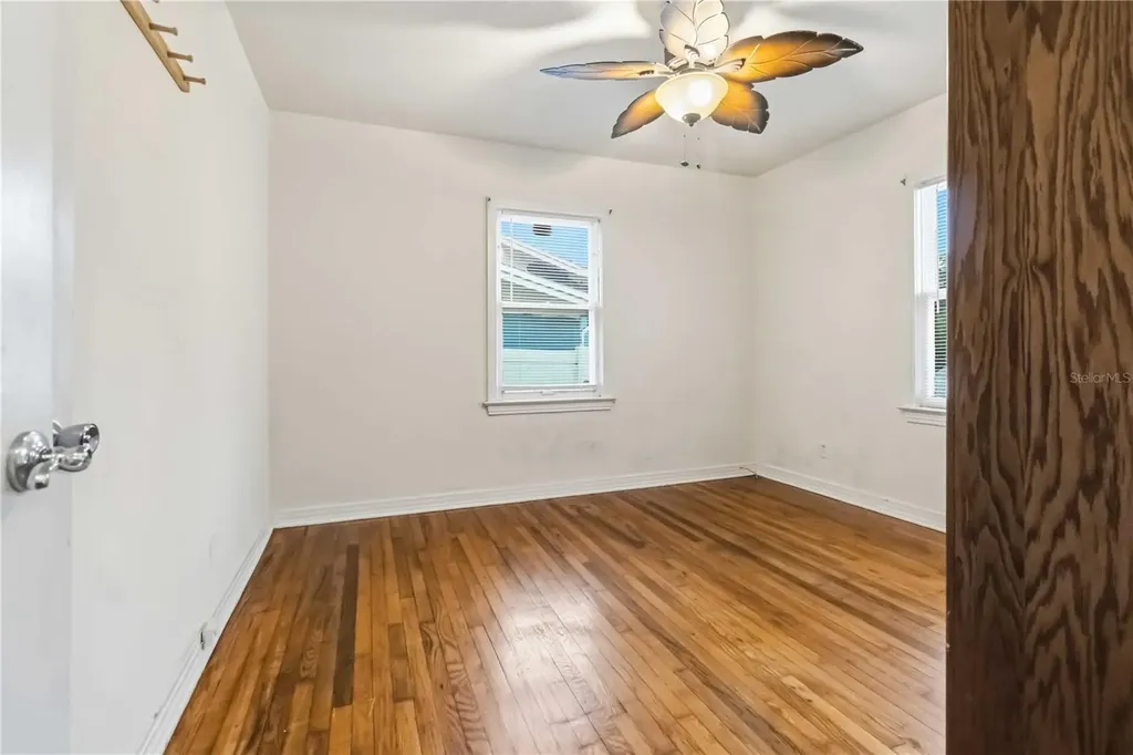 217 Daytona Avenue Holly Hill FL 32117