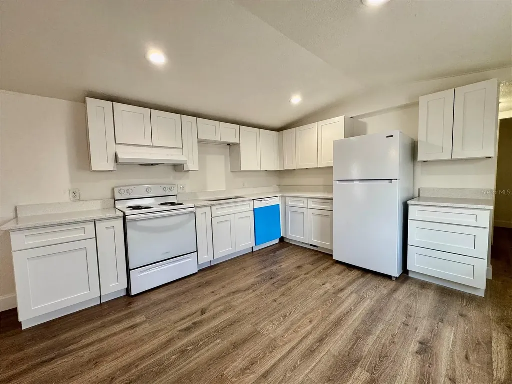 112 Laureti Lane Lake Wales FL 33898