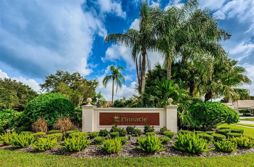 5250 Pinehurst Court Oldsmar FL 34677