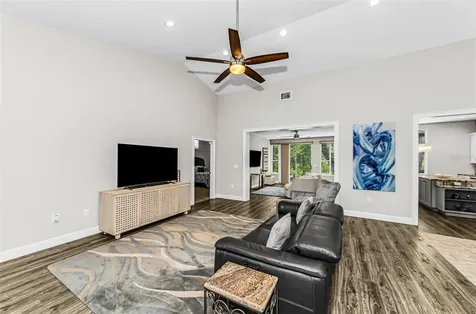 5250 Pinehurst Court Oldsmar FL 34677