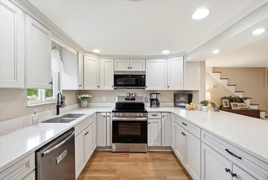 1110 N Rice Terrace Crystal River FL 34429