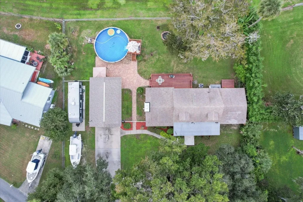 1110 N Rice Terrace Crystal River FL 34429