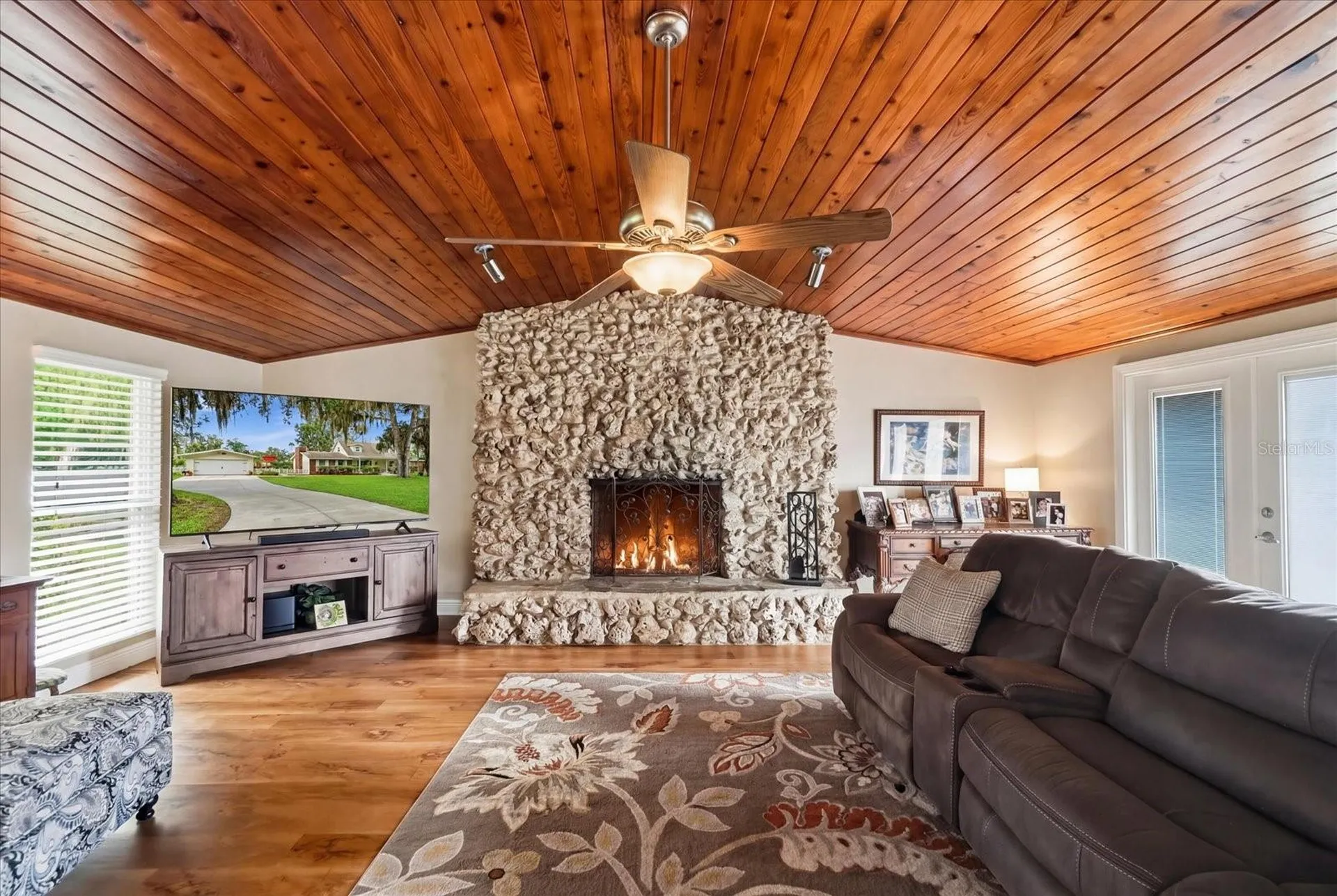 1110 N Rice Terrace Crystal River FL 34429