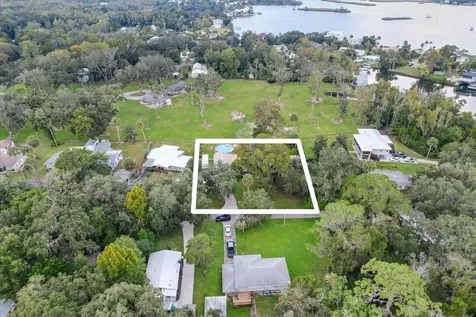 1110 N Rice Terrace Crystal River FL 34429