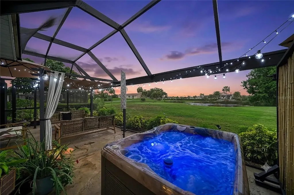 6604 Stone River Road Bradenton FL 34203
