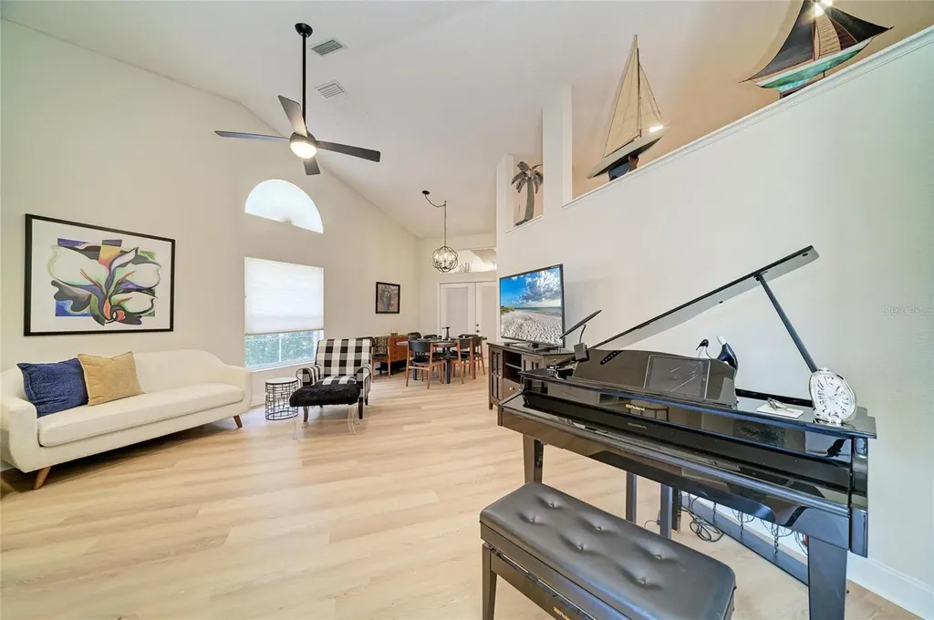 6604 Stone River Road Bradenton FL 34203