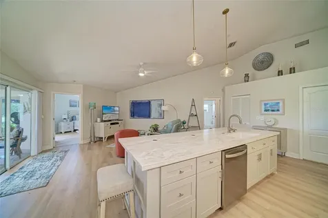 6604 Stone River Road Bradenton FL 34203