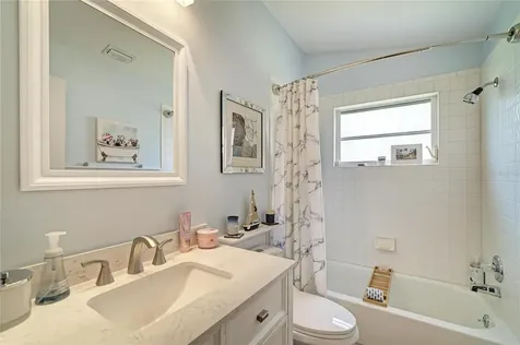 6604 Stone River Road Bradenton FL 34203